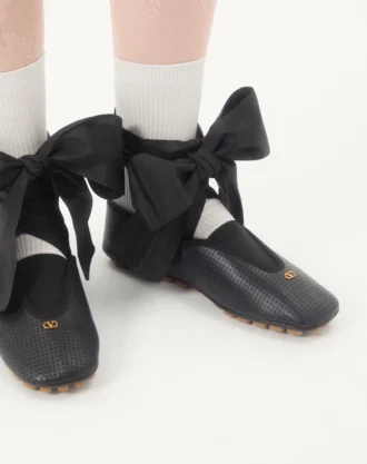 Delikli nappa deriden Rythmika babet