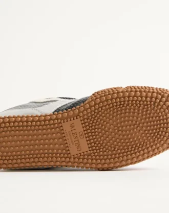 Kauçuk Kaplı Dana Derisi ve Lamine Nappa’dan Amphibia Sneaker