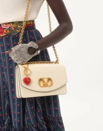 Metal ve Emaye Anahtarlık ile Coeur Royal Çanta Charm