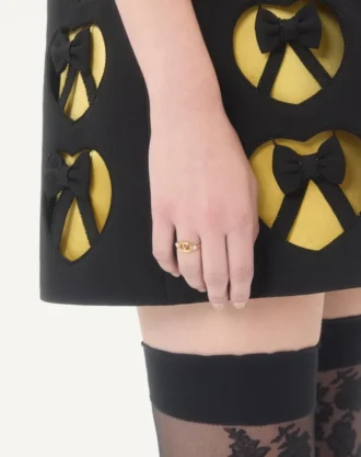 Metal ve Swarovski® Kristallerden Ovalette Yüzük