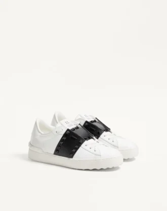 Rockstud Untitled Sneaker, Tonlu Çivili Dana Derisi