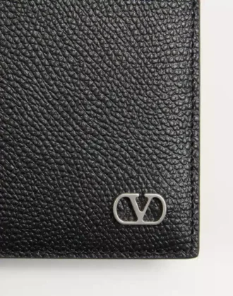 Vlogo Signature Grainy Calfskin Cüzdan